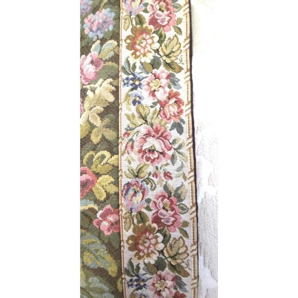 NWT Vintage European Corona Decor Garden Wall Tapestry w/Hooks 33-1/2" x 43" - Picture 6 of 14